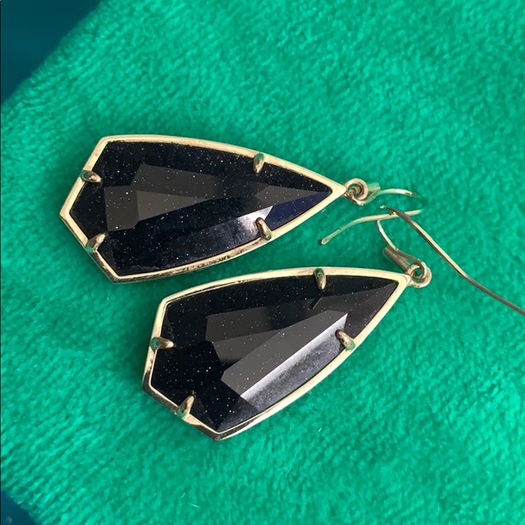 Kendra Scott Navy Earrings - Picture 3 of 3